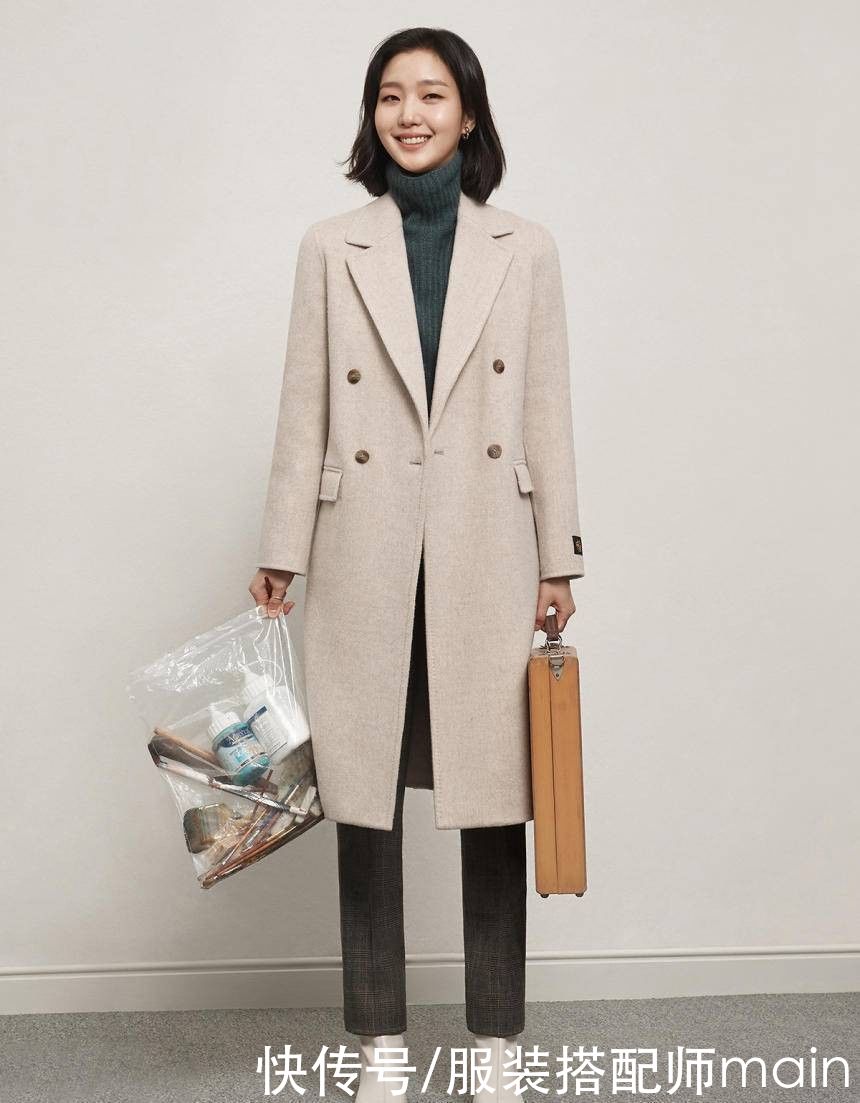  咖啡色|大地色难穿？可金高银却最爱！她的配色公式帮你整理好，请照穿