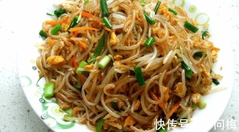炒米粉|大热天的, 老公就馋这美味, 当菜又当饭, 炒一锅不够, 再炒一锅!