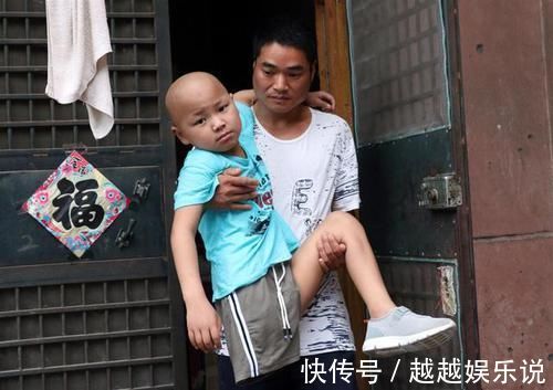 爸爸|小女孩生下来就没有鼻子,爸爸曾想抛弃孩子,妈妈的话让宝爸泪目