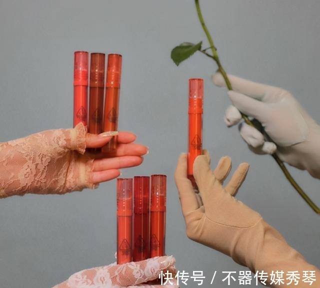 醉象|我不允许还有谁不知道水光唇釉的杀伤力