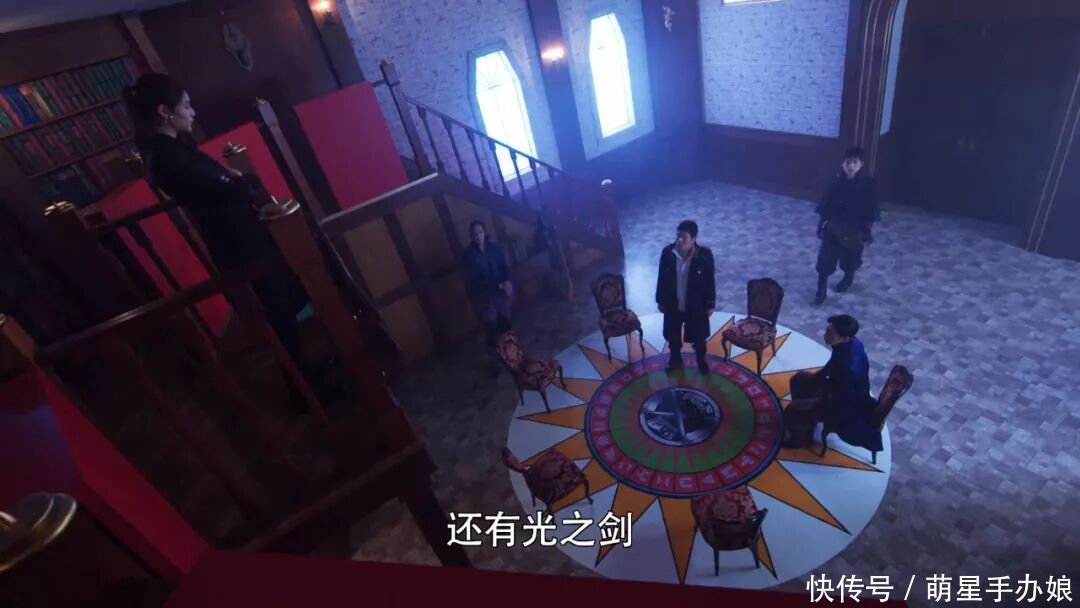 《假面骑士圣刃》17话情报：光之剑最光参战，人类可制驱动书？