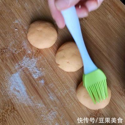 苹果馅饼|#我的养生日常-远离秋燥#红薯苹果馅饼