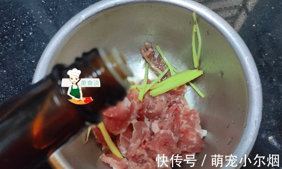 饭店|炒青菜时,万万不可直接下锅,饭店大厨教你一招,炒青菜又绿又脆