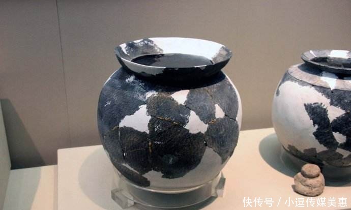 河姆渡朱漆木碗|跨湖桥出土一件文物,打破了河姆渡器木碗是国内“漆祖”的错误