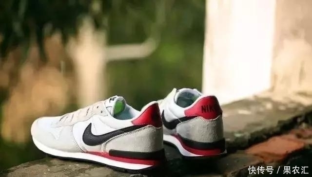 看到这几款复古跑鞋，我把鞋柜的New Balance全烧了