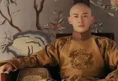 侍卫|乾隆在路边吃瓜,说瓜农的瓜很甜,拐弯没走多远突然下令处死瓜农!