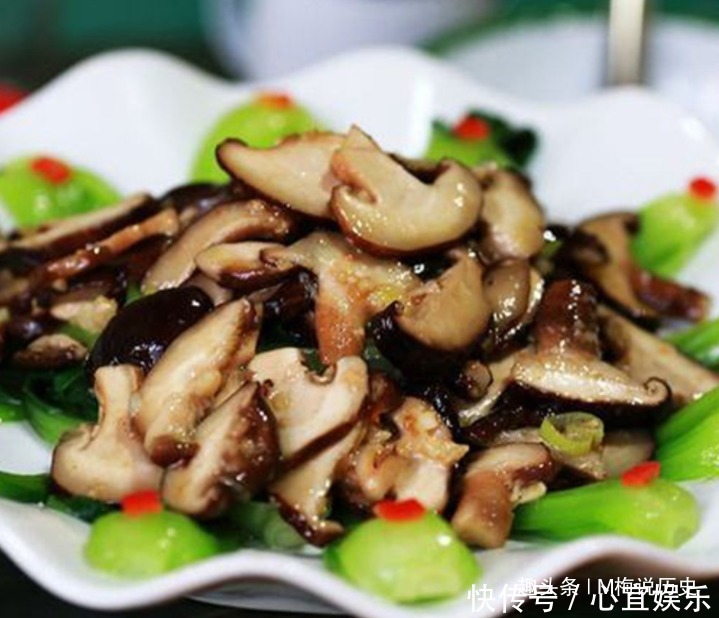 上桌就抢着吃的一道下饭菜,美味简单营养,学会做给家人尝尝