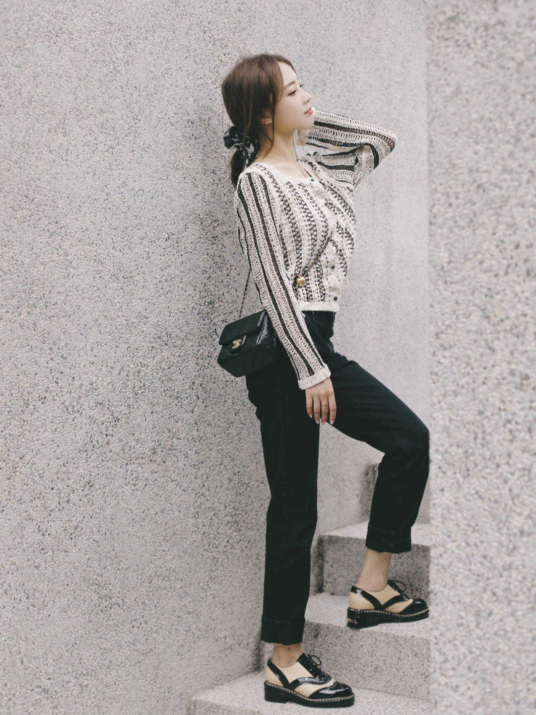 裤子|真正优雅的女生,秋天这样穿搭,针织衫原来还能这样搭配,很高级