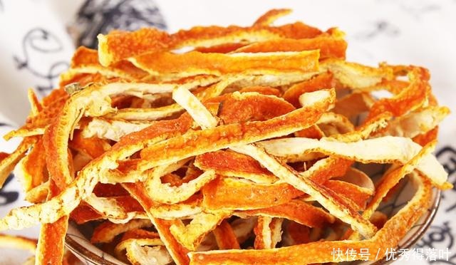 丝瓜|夏天多吃这10种食物,都是清肺化痰的佳品,再贵也要买给家人吃!