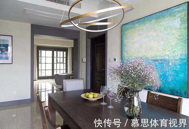 客厅|他家136平新房,家具优雅,客厅大方,背景墙富有品味!太迷人了