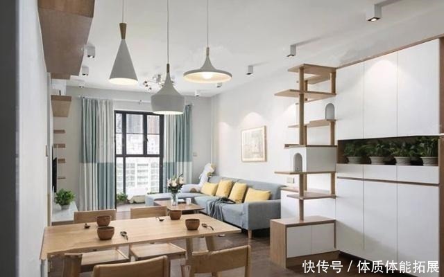 玄关|入户见厅的户型,玄关就该这样设计,不占地方又显得整齐,挺实用!