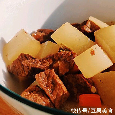 这道萝卜炖牛腩，超级简单，绝对下饭