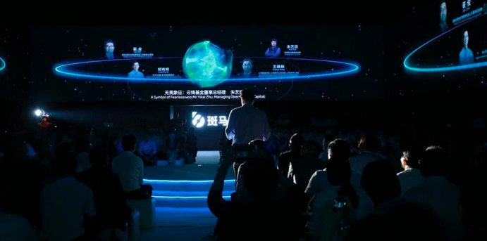 智舱|神仙打架，市面上主流车载智能座舱，谁更好用？