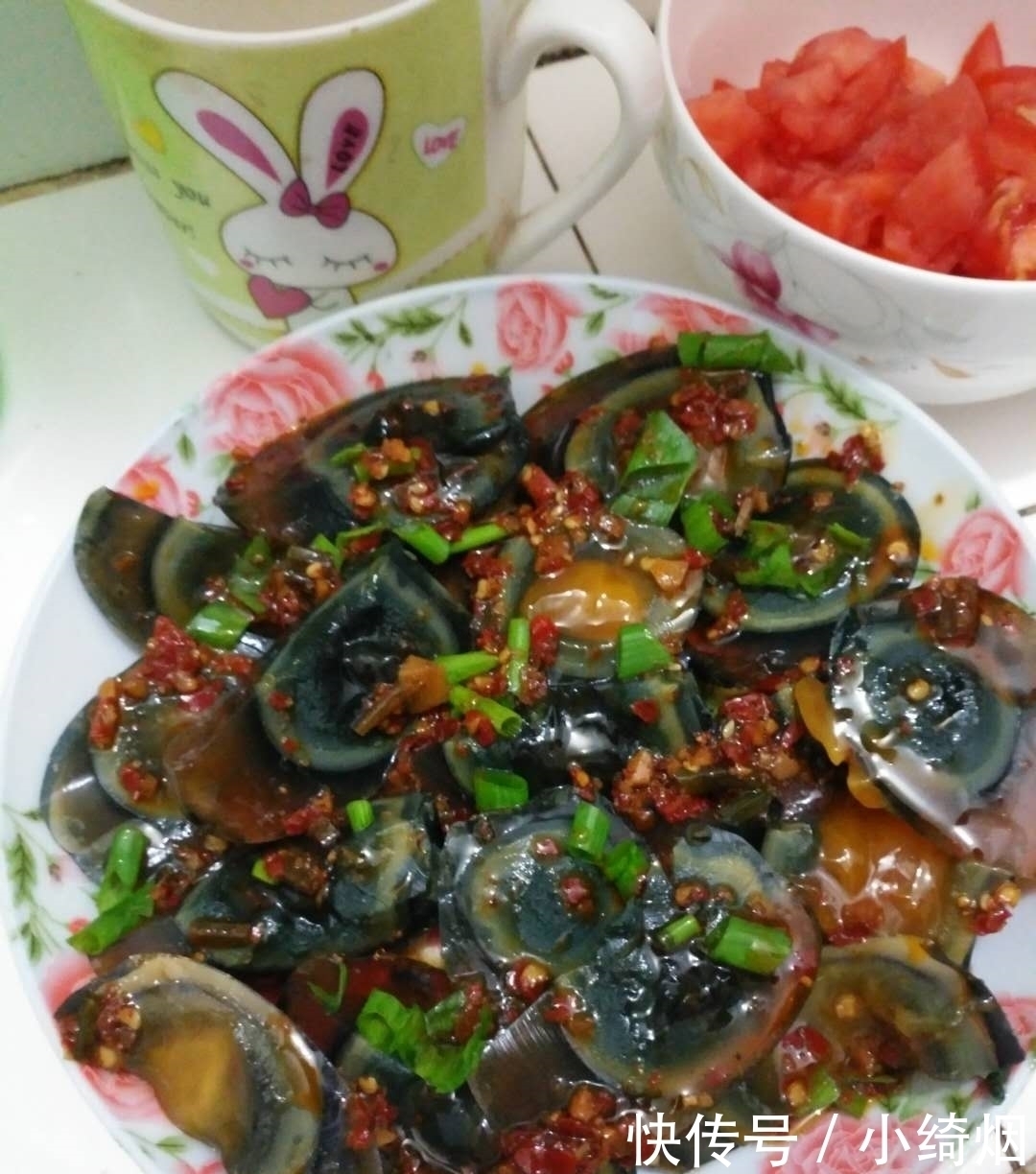 同事们|同事们来我家聚餐,做了6道菜,成本不过50元,都说下次还来