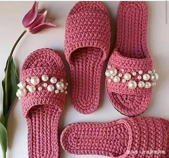 拖鞋&家里有织女，拖鞋不用买，布条钩一双好看又好穿！手工编织附教程
