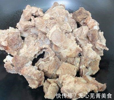 面条|排骨豆角焖面这么做最好吃,一般人我不告诉他!