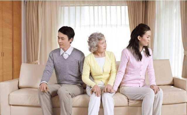 保姆|那些不帮儿女带孩子的老人,以后会面临什么样的境地很扎心