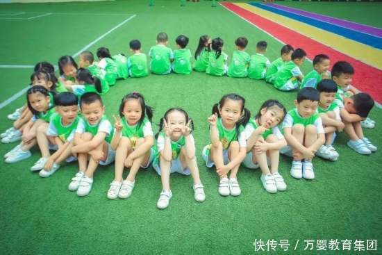  节气|【知节气·迎大雪】万婴幼儿园节气宝贝来了