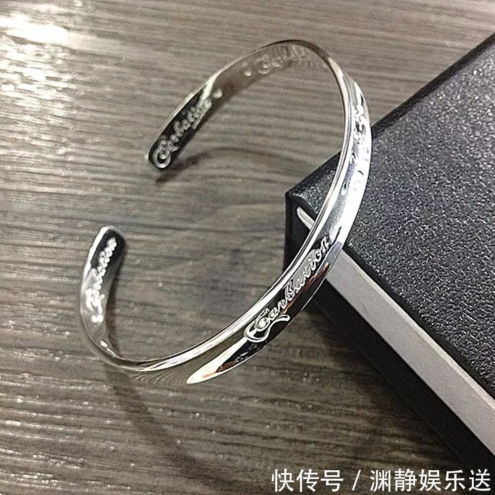 珠宝玉之窗 左金右银不吉利金银手镯到底怎么戴合适,让我们一探真相