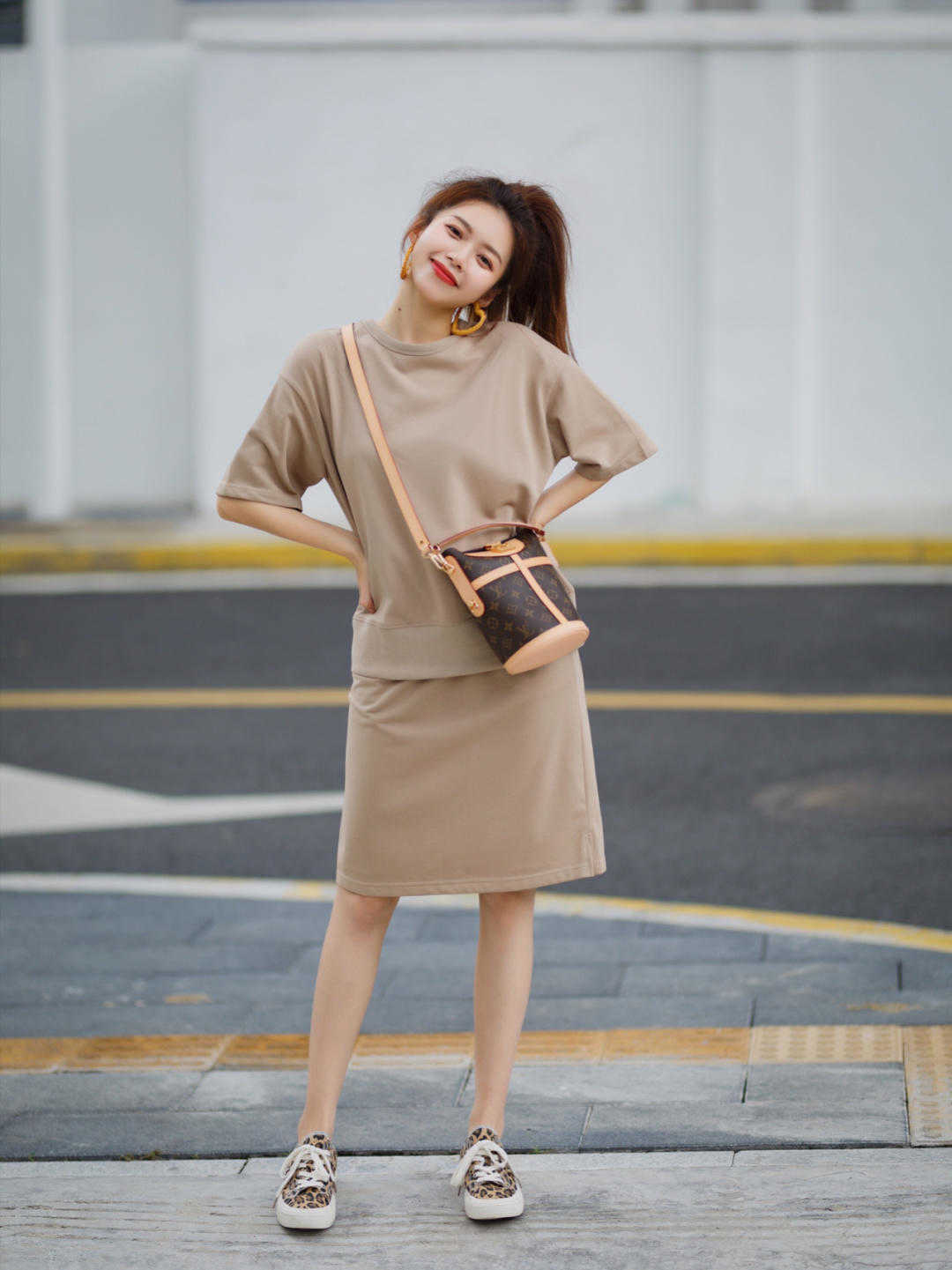 韩系|25到30岁的女生,多试试韩系少女风穿搭,清新浪漫又有格调