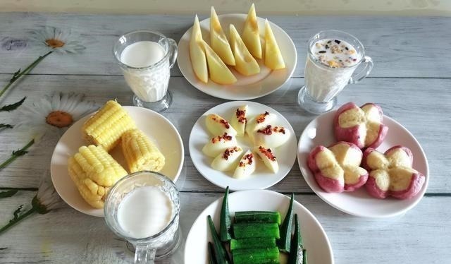 我家五天不同的早餐，一个人也不凑合，每天吃好早餐是对全家负责