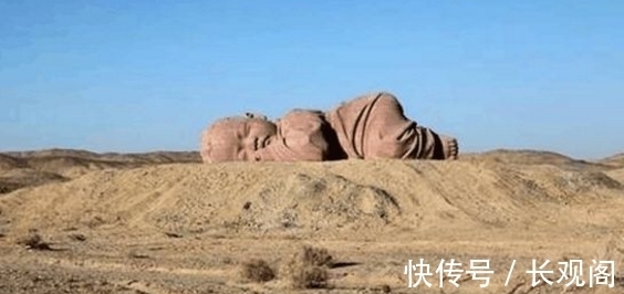 婴儿|世界上最重最大的“婴儿”,常年生活在沙漠里,竟然是她的孩子