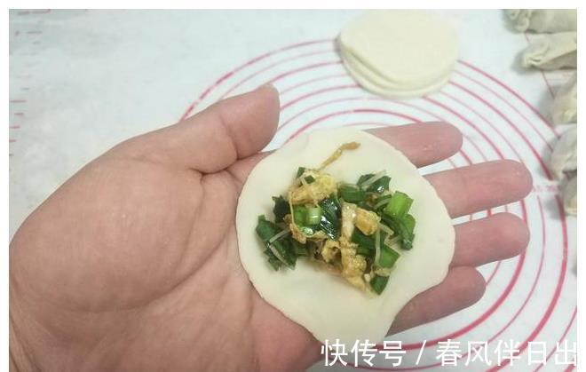 纤维素|这种蔬菜被称为“洗肠草”,纤维素比芹菜还高,用来包饺子超好吃