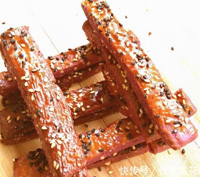 芝麻紫薯脆条,嘎嘣嘎嘣脆,想停也停不下来!