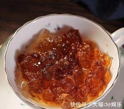 这几种食物是皱纹的“克星”，每晚睡前吃一点，吃出满脸胶原蛋白