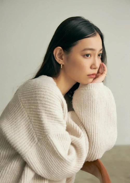  秋冬|秋冬穿搭的重头戏，选米色就对了