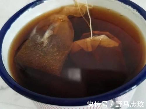 冰粉粉|仅需要4种材料的茶冻撞奶，做好了比奶茶还好喝！