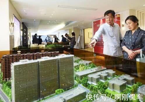 楼盘|“中介”买房和“售楼处”买房的区别在哪?懂行人解释完,明白了