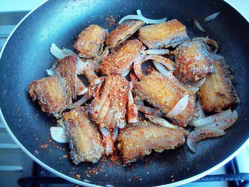 常吃|肉多刺少的这种鱼,要常吃, 降压又暖胃,做好了全家都能吃