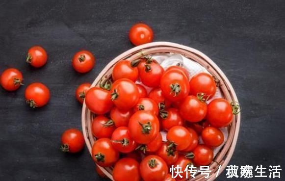 空腹|早上宁愿挨饿，也不要空腹吃这4种水果，还有很多人不了解！