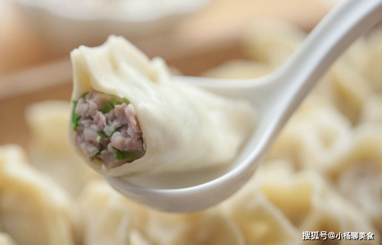 ?调制饺子馅有诀窍，搅拌时多加“这3味料”，保证饺子味美多汁