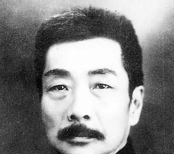 美好的日子@理发师嫌鲁迅没钱,马马虎虎的给鲁迅理发,鲁迅的回应真是绝了