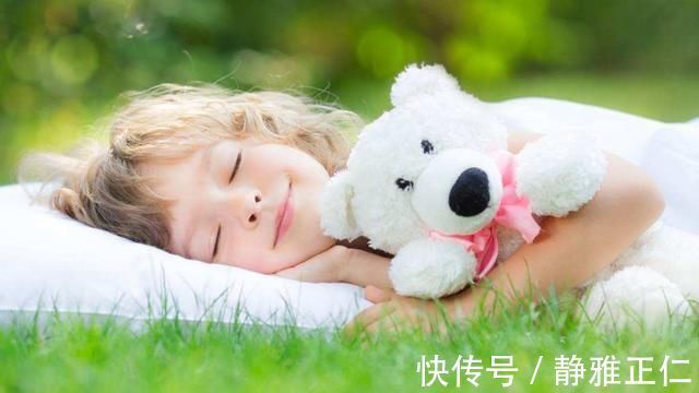 小艺|孩子睡觉前注意这3件事,长大后不仅头脑聪明,还会长“大高个”