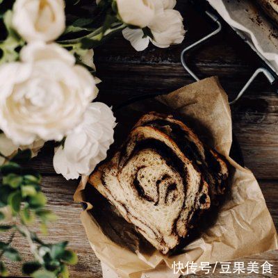 厨师机|网红巧克力麻花脏脏吐司，在家也能做
