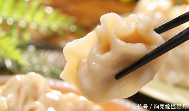 调饺子馅时,加一勺这个调料,锁水又增鲜,大厨不轻易透露的妙招