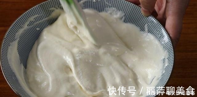 不用烤箱，不用电饭锅，这是用平底锅就能做的蛋糕卷，一次性成功