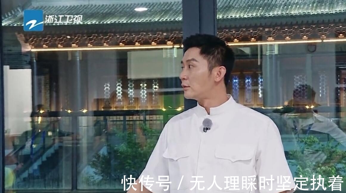 黄旭熙|黄旭熙，不要怪《跑男》不给你身份，是你真的玩不了