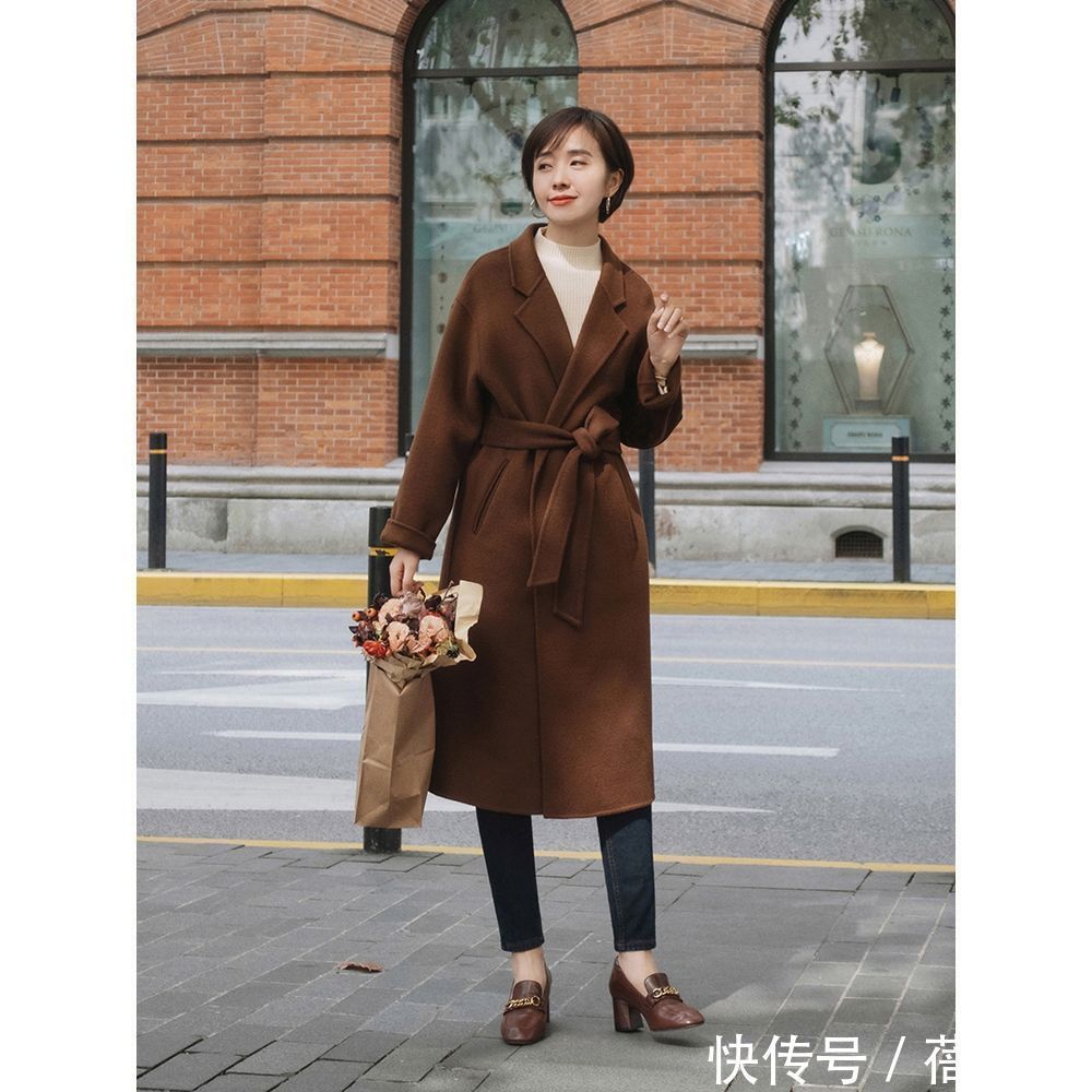 单品 秋冬还是穿“大衣”最优雅,学这4种搭配就够了,骨子里透出气质