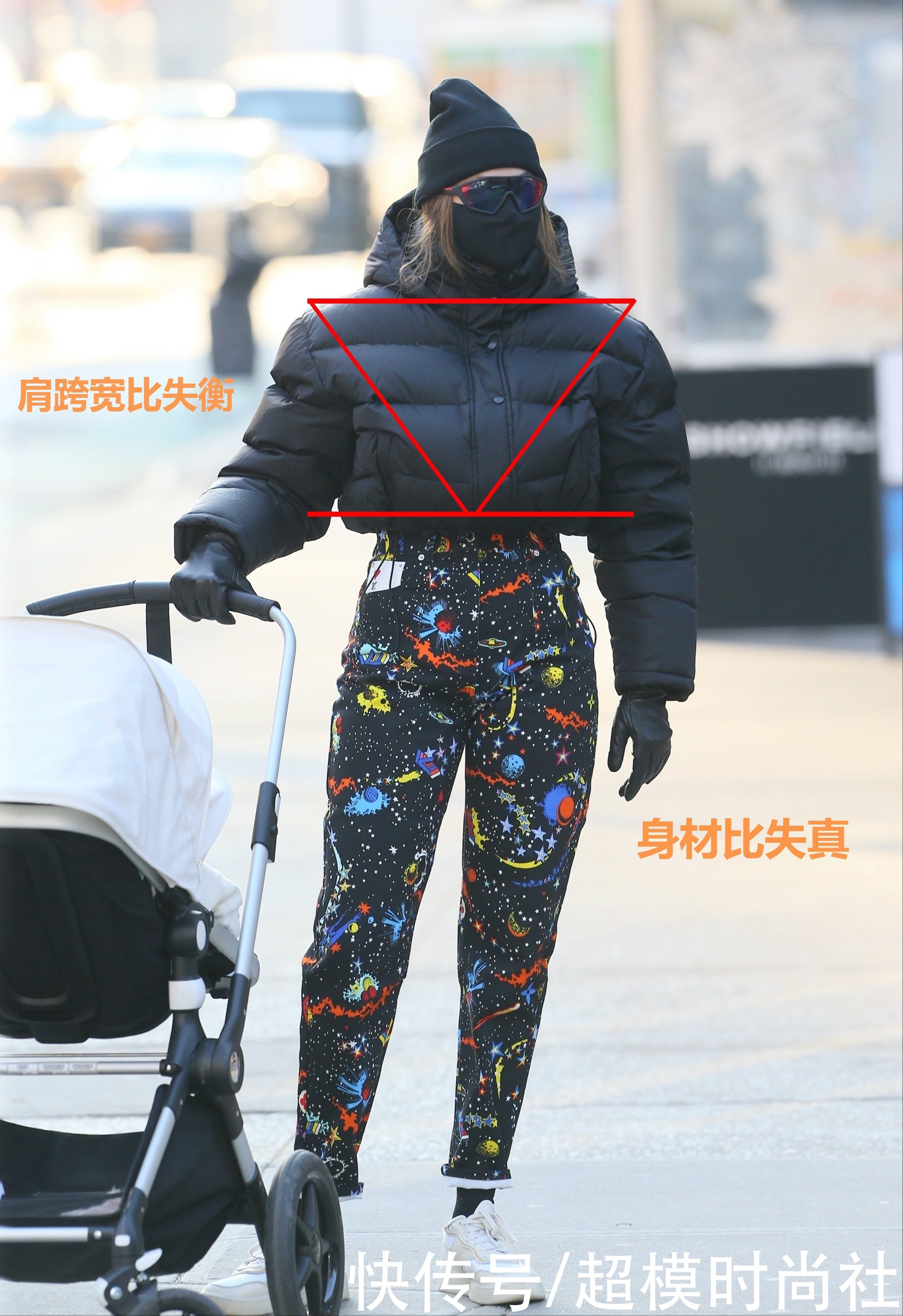 超模Gigi秀迷惑街拍！上身穿臃肿羽绒服秀腰，被嘲身体像拼接