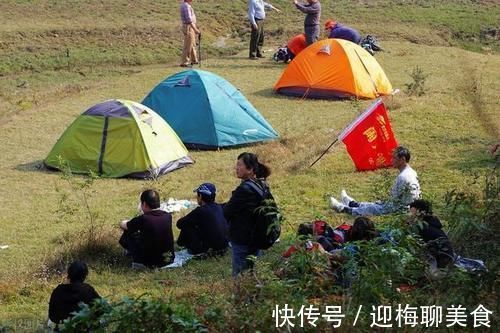 深山|水库推人事件提醒广大驴友：少去水库、沙漠、深山等人烟稀少处