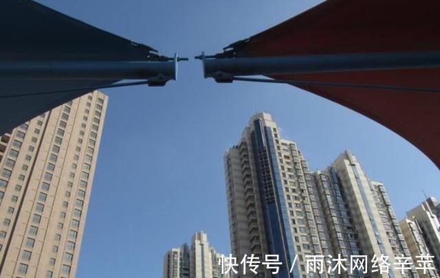 房地产|泡沫经济下日本房价崩盘，当年“没买”房子的人，后来过得怎样？