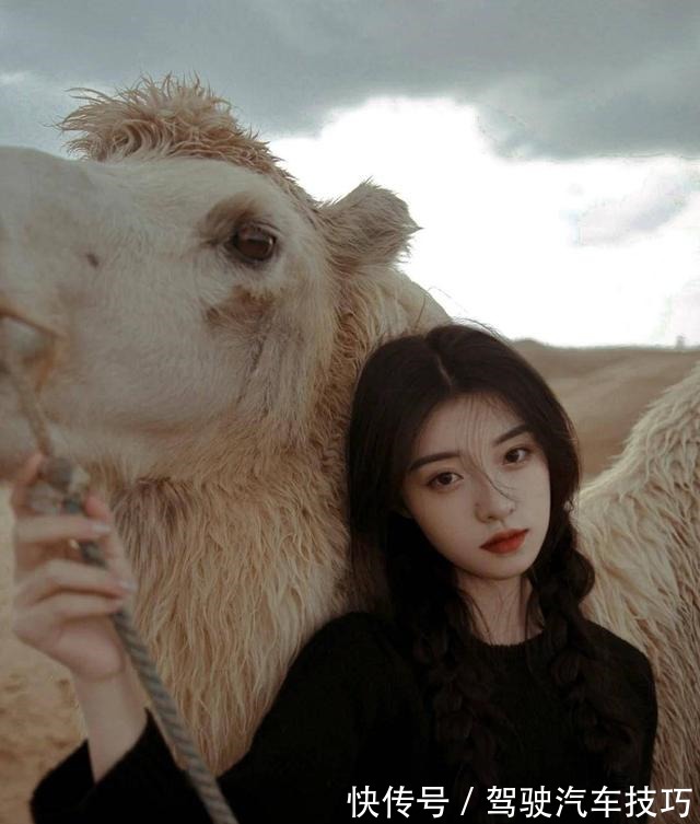 小姐姐 初冬流行的口红色号,完美日记高级洋气,UNNY复古大气!