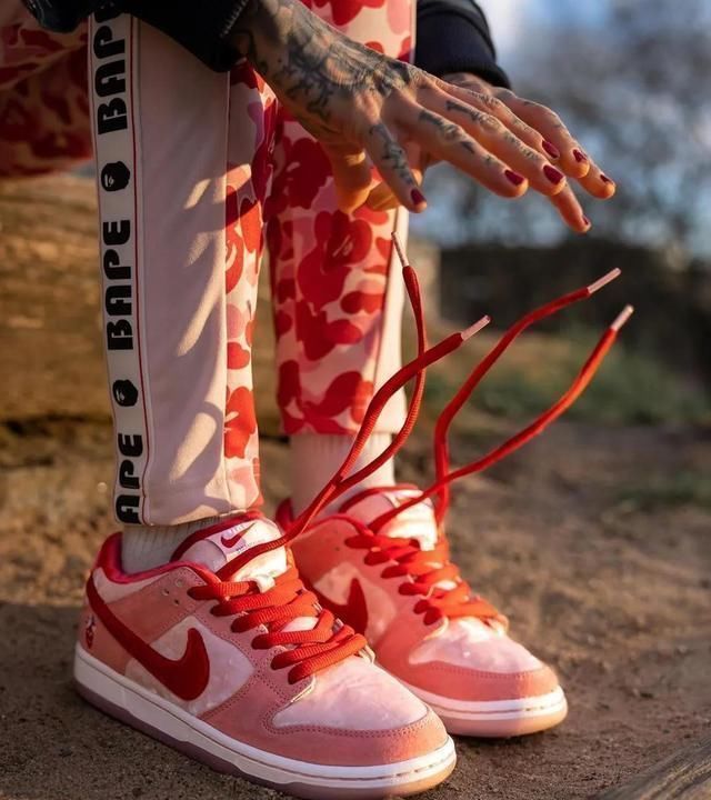 DUNK 买齐今年所有DUNK直接破产?Nike如何将消费陷阱挖得明明白白?!