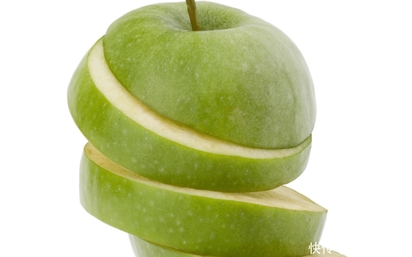 去除|泛黑铝锅,如何去除锅里面的污垢呢?家里面有苹果吗?