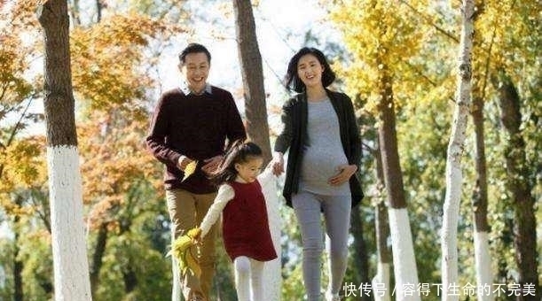 叶酸|宝妈生下“五胞胎”,看到最后一个孩子,医生:“老五幸福死了”