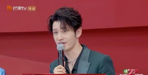 黄晓明缺席二次公演，那英还是没有选择张柏芝，姐姐2集体过大年